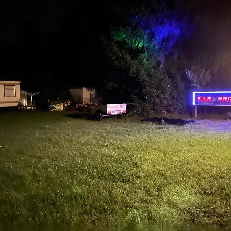 Mobilheim Am Wald Lägenhet Bernau bei Berlin Exteriör bild
